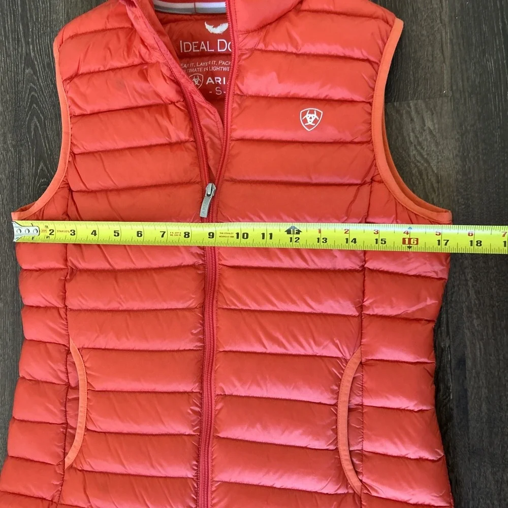 Ariat Ideal Down Vest Women S Orange Pink Quilted Packable Puffer Insulated MINT - Picture 6 of 8
